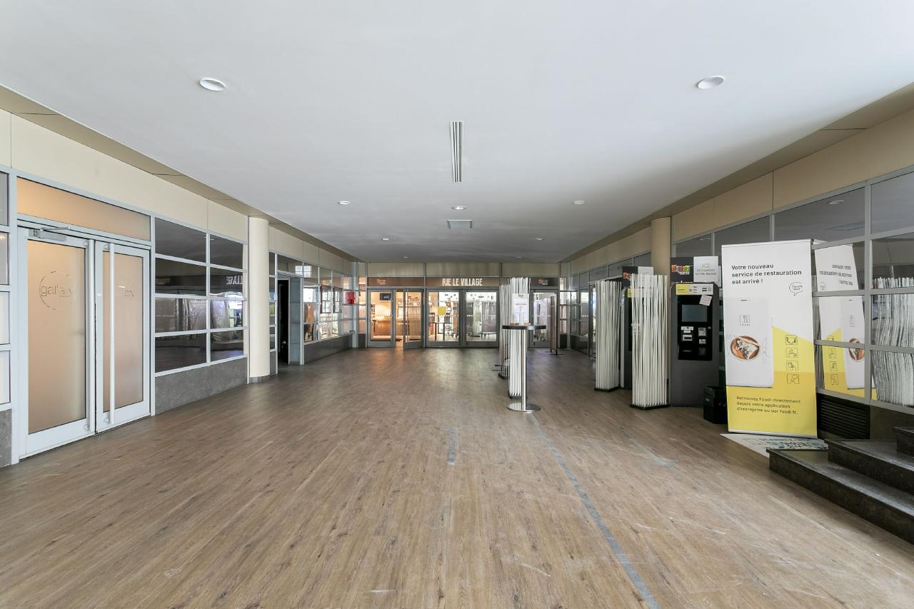 Bureau La Défense 5172m² Location bureau Nanterre Hauts-de-Seine OLBUR2111903 2